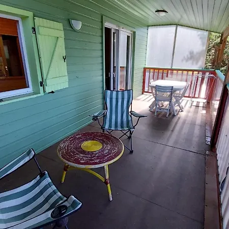 Maison En Bois 4 Personnes Sur Lac, Cantal *