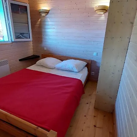 Maison En Bois 4 Personnes Sur Lac, Cantal Appartamento Lacapelle-Viescamp